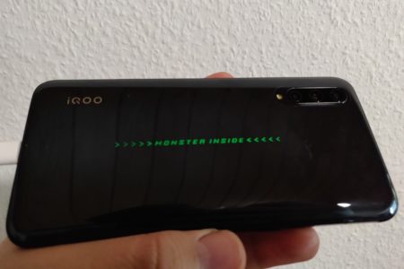 Vivo IQOO Pro Testbericht Produktbilder 1