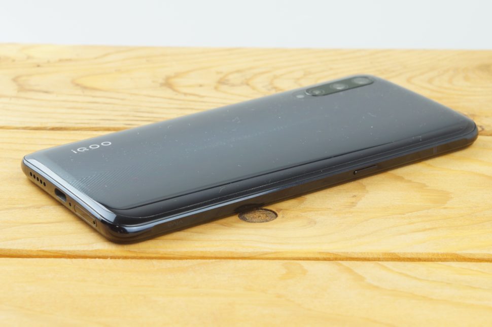Vivo IQOO Pro Testbericht Produktbilder 7