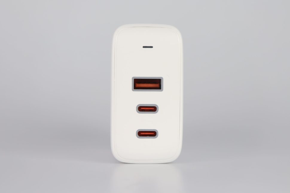 Aukey 90W 3 Port PD Wall Charger Ports