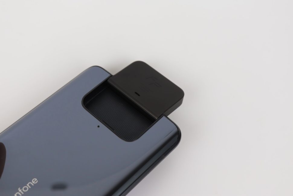 Asus Zenfone 8 Flip Kamera 2