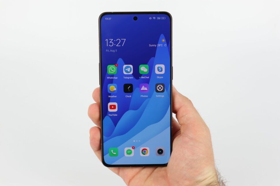 Realme GT 2 Master Explorer Edition Display