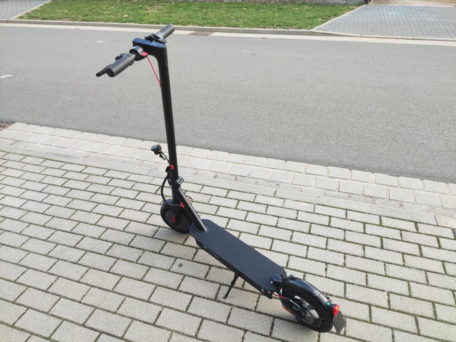 Test E Scooter Mit Strassenzulassung