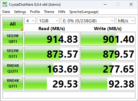 Geekom A7 Crystaldiskmark USB A 3 2 vorne links