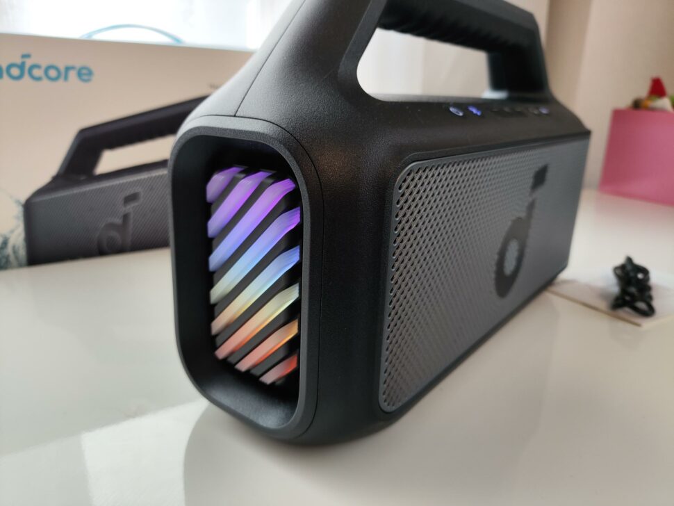 Anker Soundcore Boom 2 Design RGB-Beleuchtung