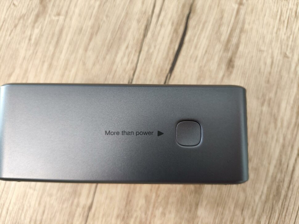 Ugreen Nexode 12000mah Design 5