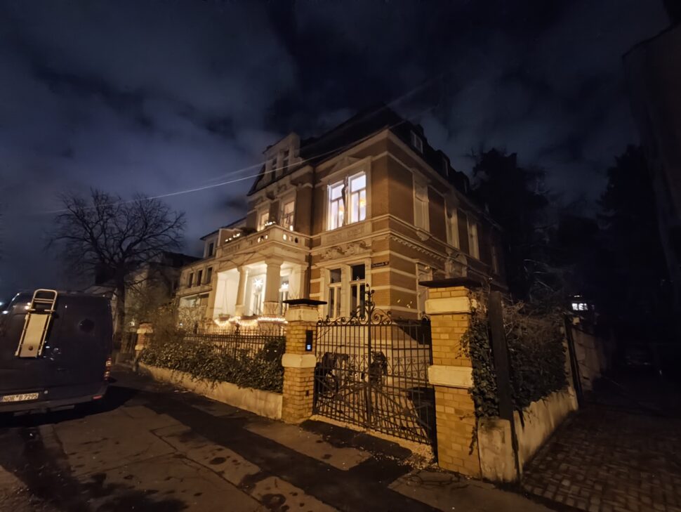 Redmi note 14 pro plus 5g camera uww night 2