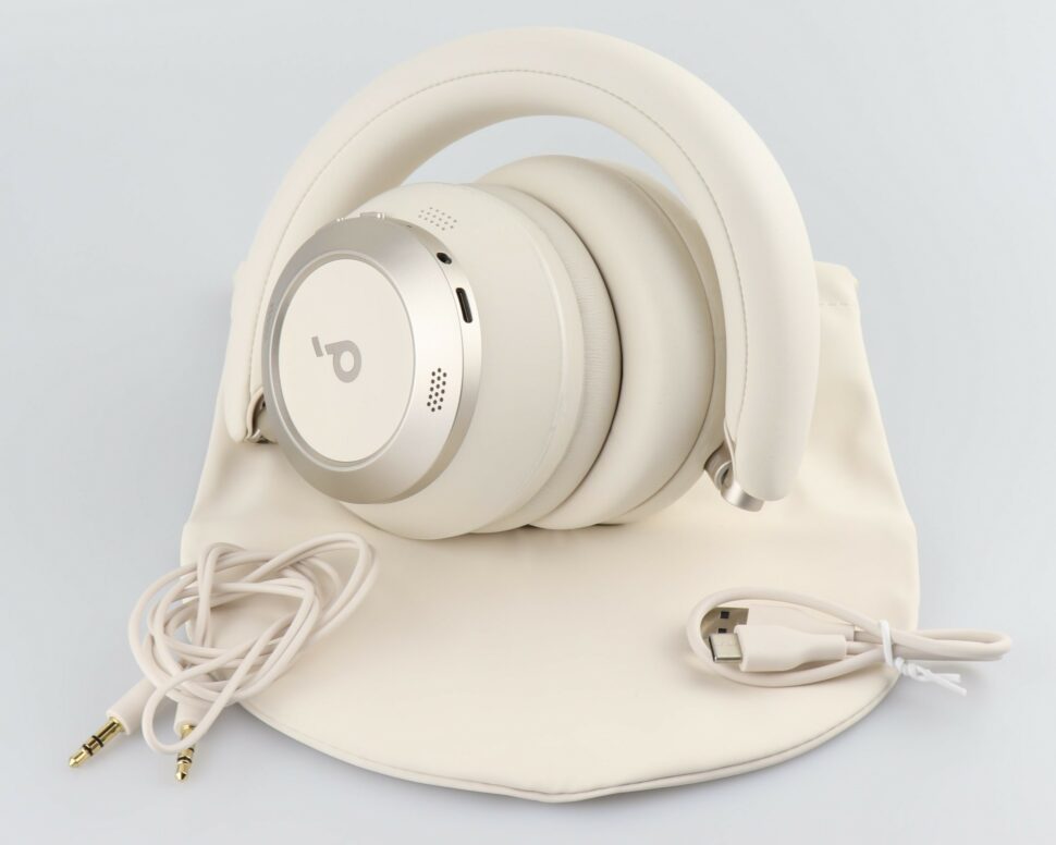 Soundcore Space One Pro Test Lieferumfang 2