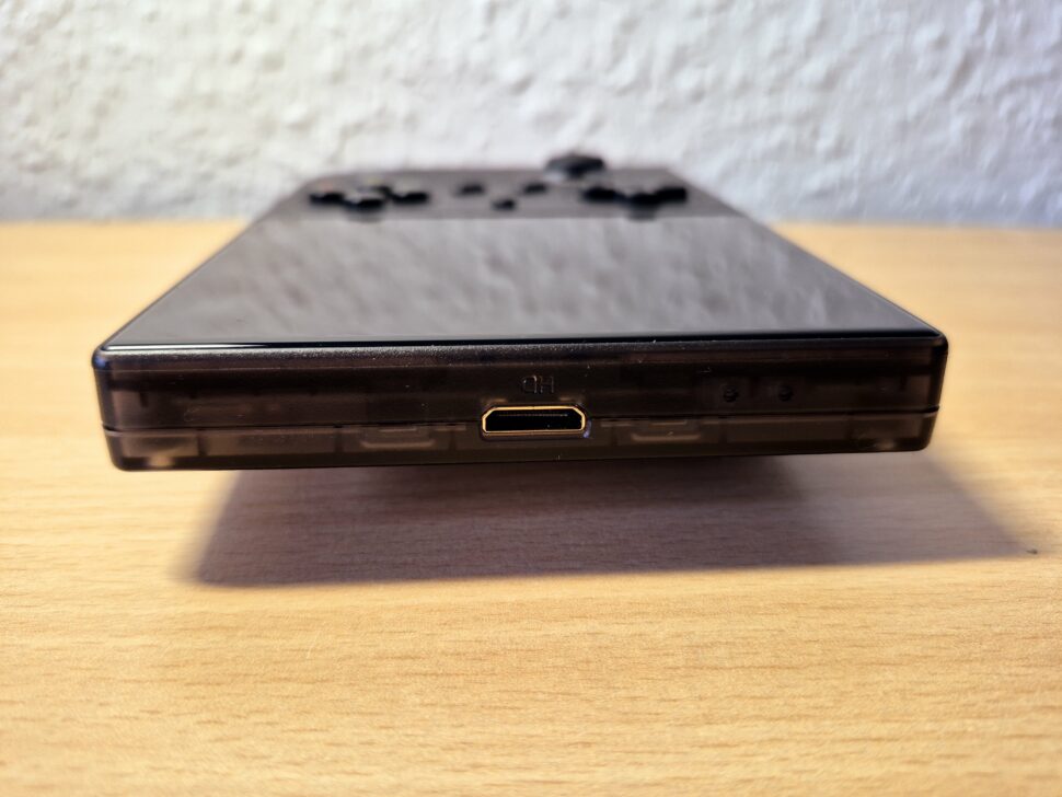 Anbernic RG40XX V Verarbeitung und Anschluesse 20