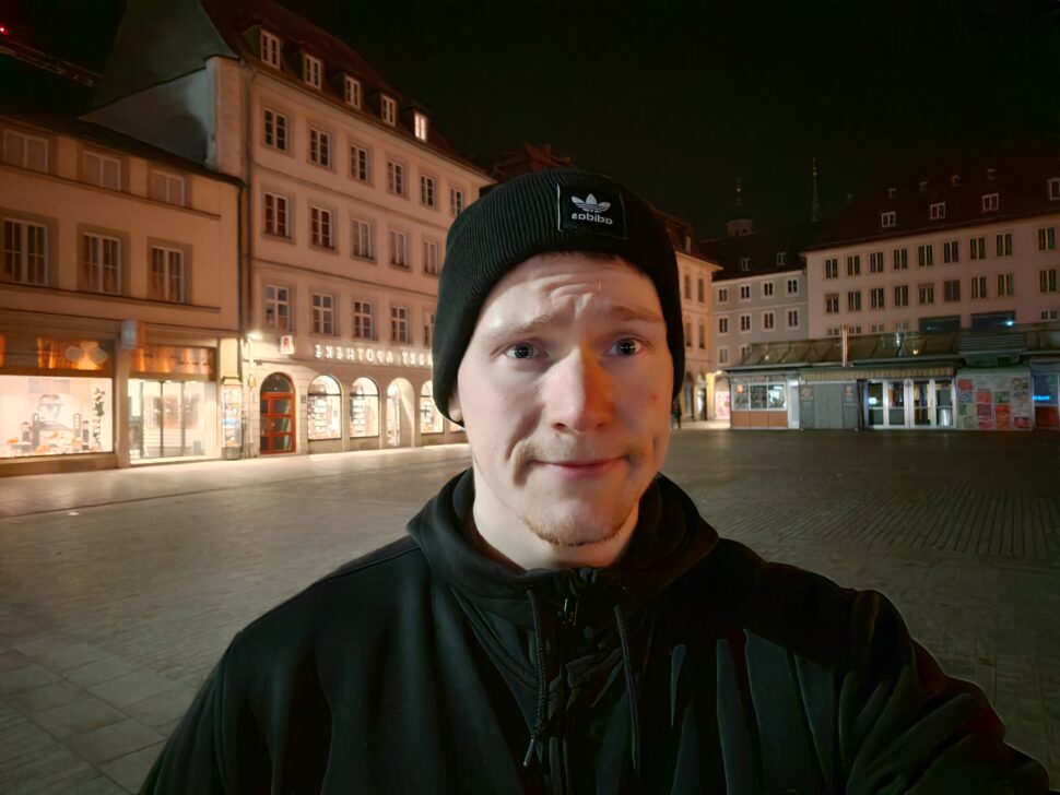Kameravergleich Feb 25 Honor Magic 7 Pro Selfie Nacht 2