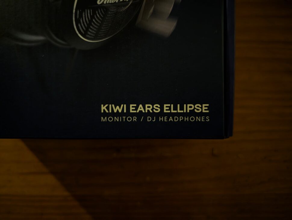 Kiwi Ears Ellipse Unboxing 2