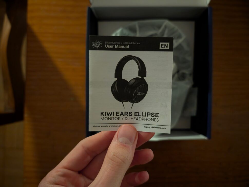 Kiwi Ears Ellipse Unboxing 3