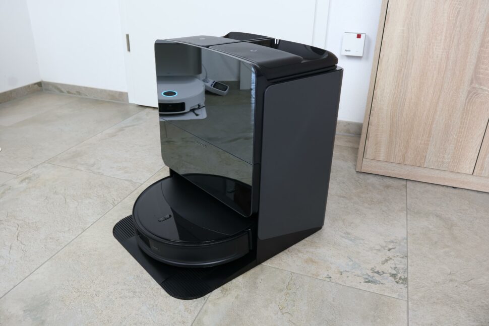 Roborock Saros 10R Servicestation 6