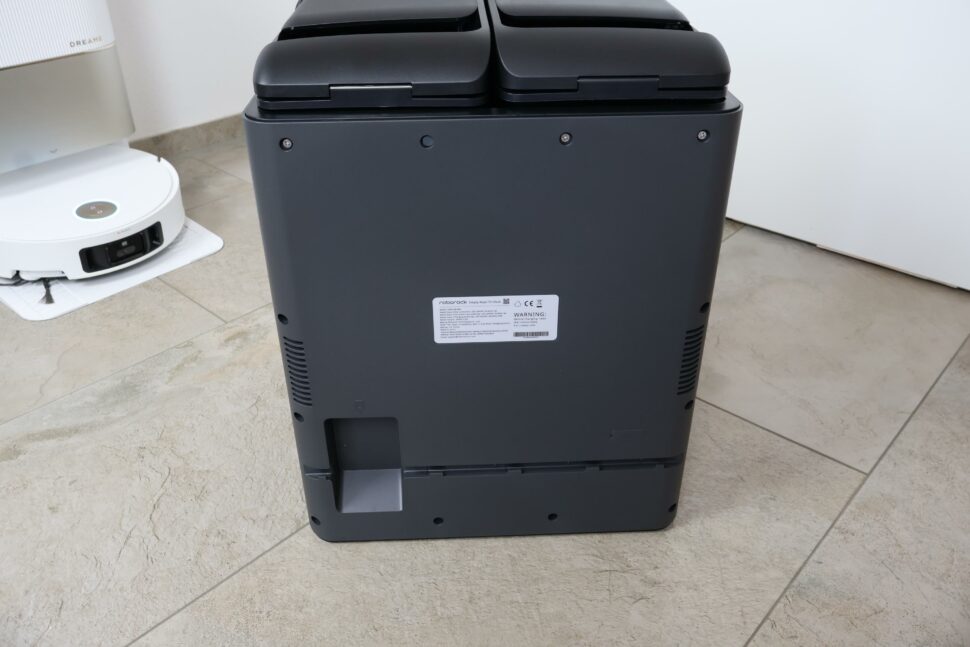 Roborock Saros 10R Servicestation 7