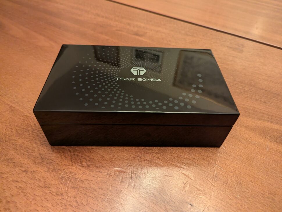 Tsar Bomba Dark Matter I UhrenboxZu
