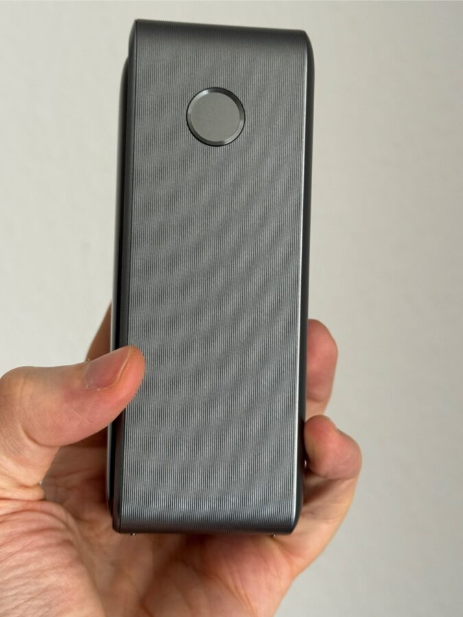 Anker Prime 200W Powerbank Design 2