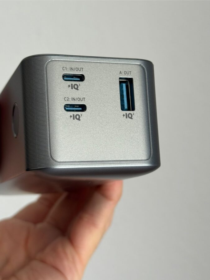 Anker Prime 200W Powerbank Design 3