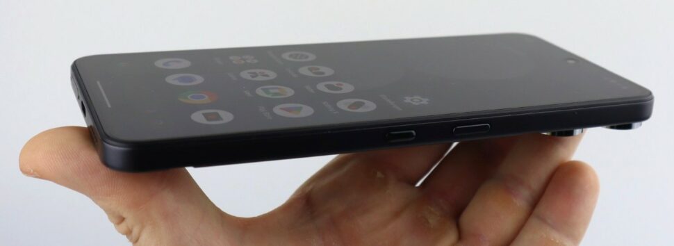 CMF Phone 2 Pro Test Hand 1