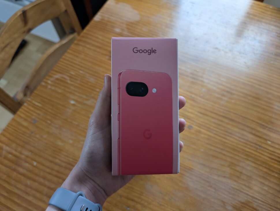 Google Pixel 9a Unboxing 3