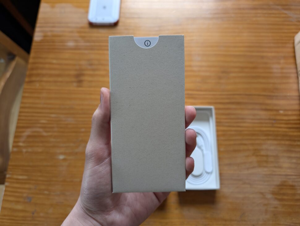 Google Pixel 9a Unboxing 6