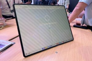 Huawei MateBook Fold Ultimate MWC China 2025 4