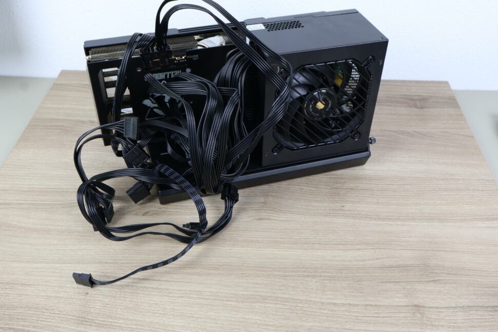 Minisforum DEG1 OCuLink externer Grafikkarten Dock im Test 12