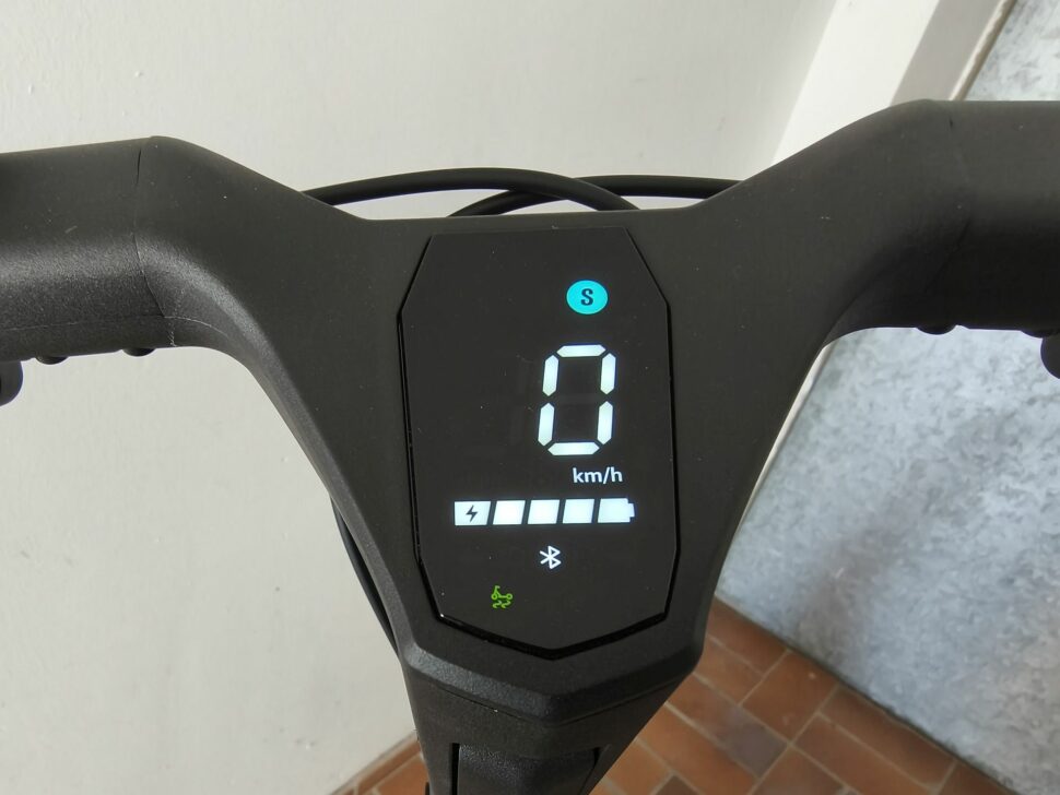NaveeST3PRO Display