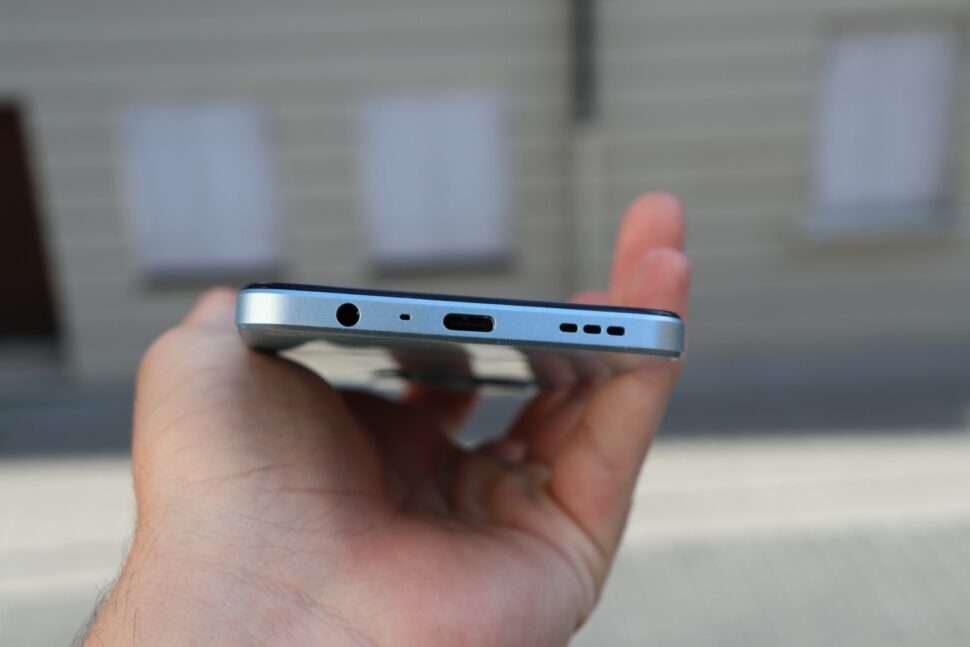 Oppo A60 5G Design 11