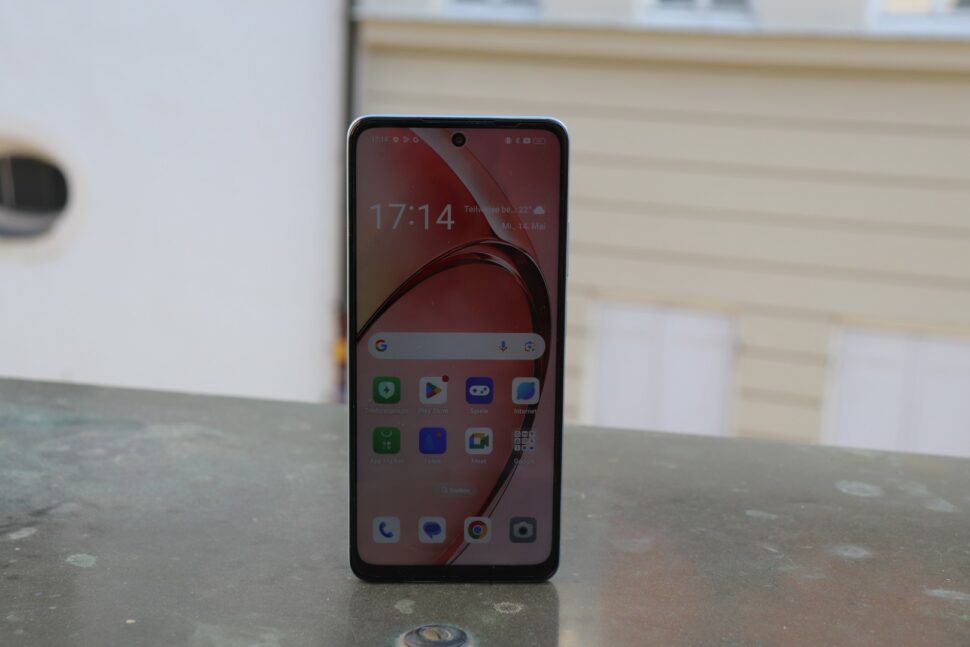 Oppo A60 Lieferumfang 3