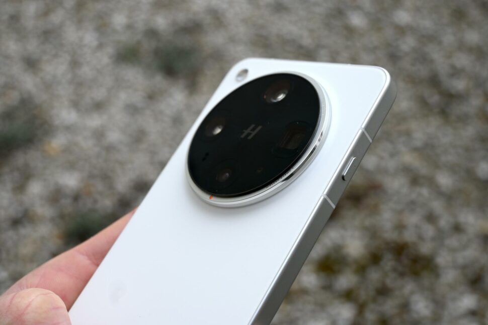 Oppo Find X8 Ultra Test Display Camera Module 1