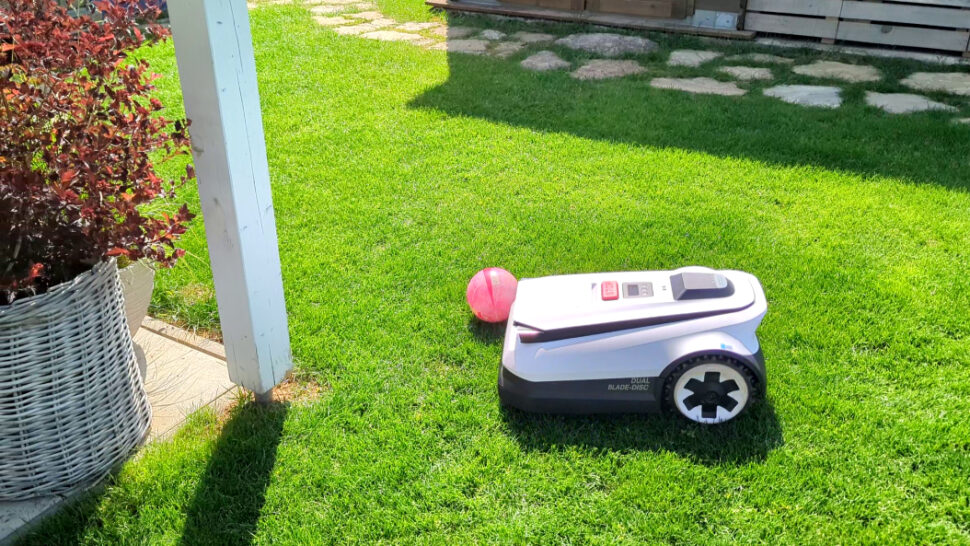 Ecovacs GOAT A1600 RTK 20