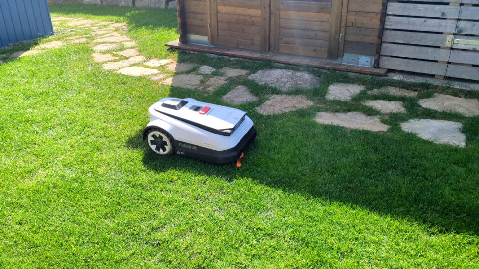 Ecovacs GOAT A1600 RTK 21
