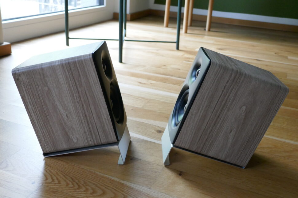 Edifier M60 Test Design 8