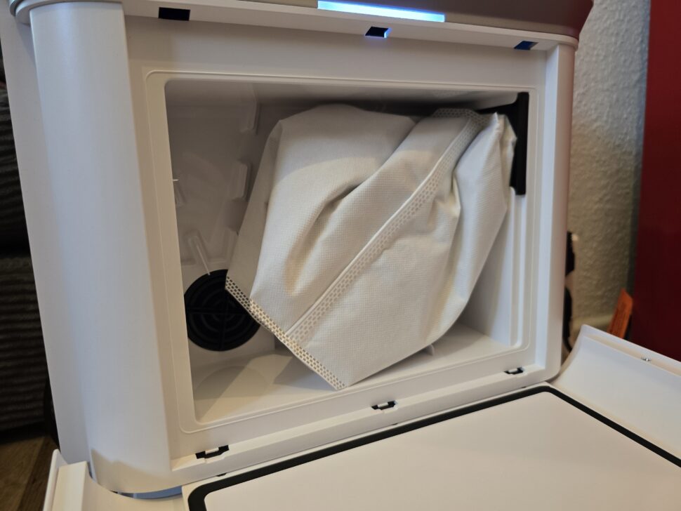 Eureka J15 Pro Ultra Servicestation 3