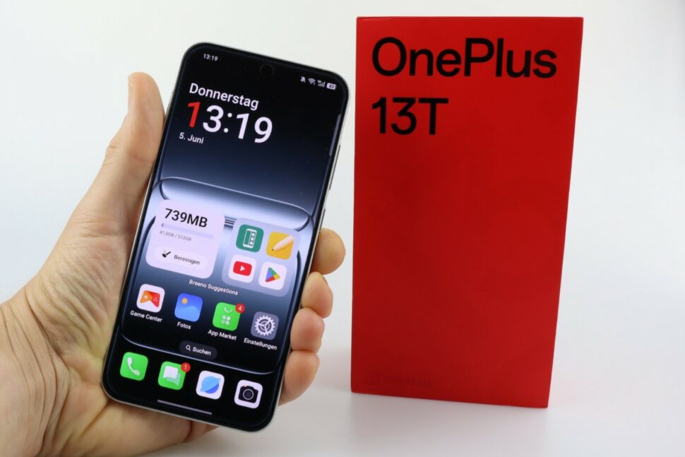 OnePlus 13T Test Head