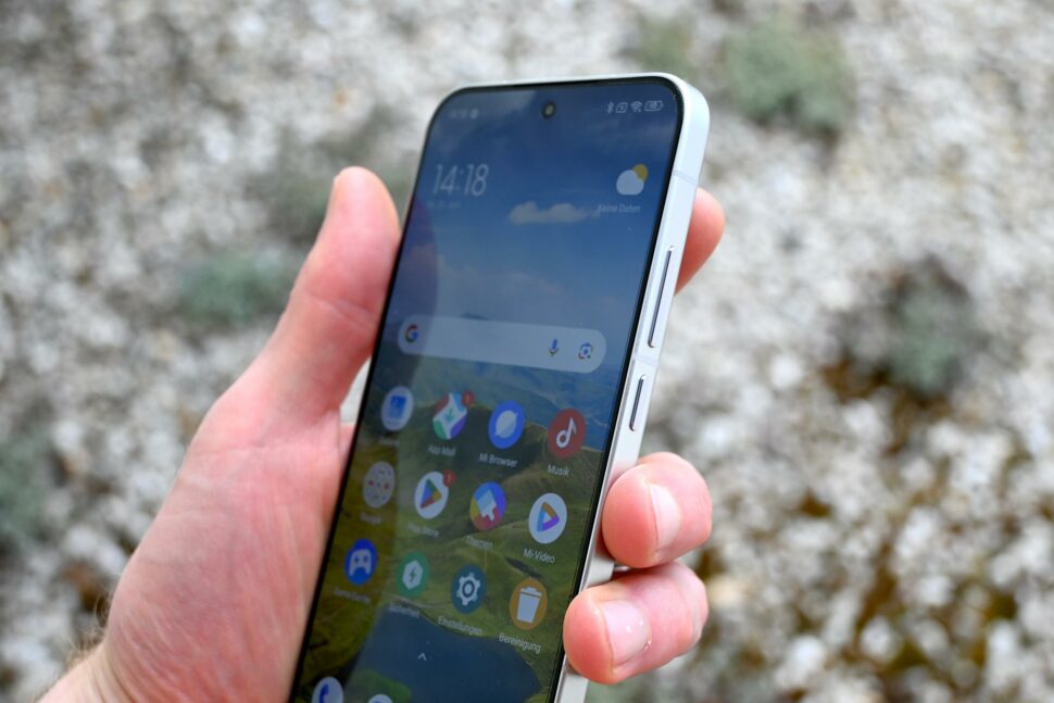 Poco F7 Test screen