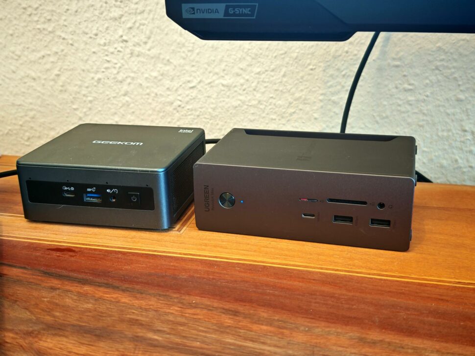 Ugreen Revodok Max 2131 Thunderbolt 5 Dock 25