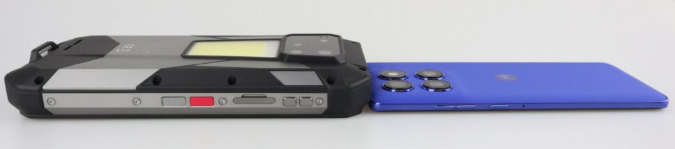 8849 Tank 4 Pro Test Vergleich Motorola Groesse