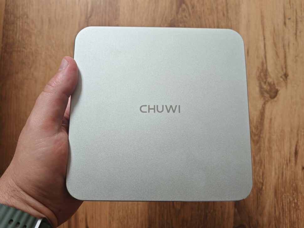 Test Chuwi Aubox 18