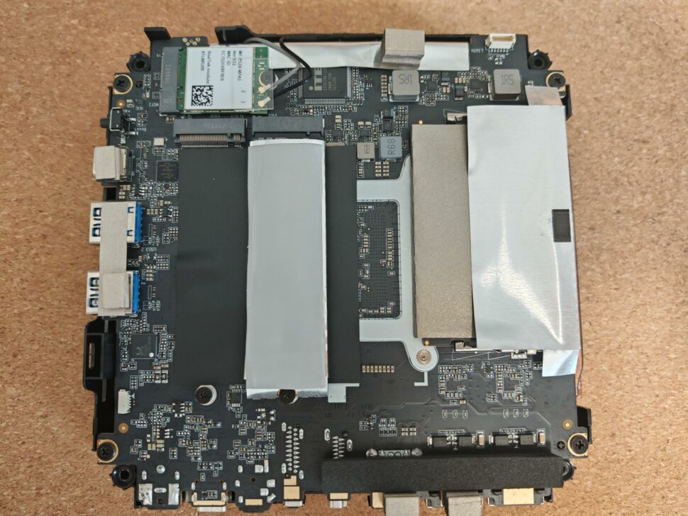 Test Chuwi Aubox 9