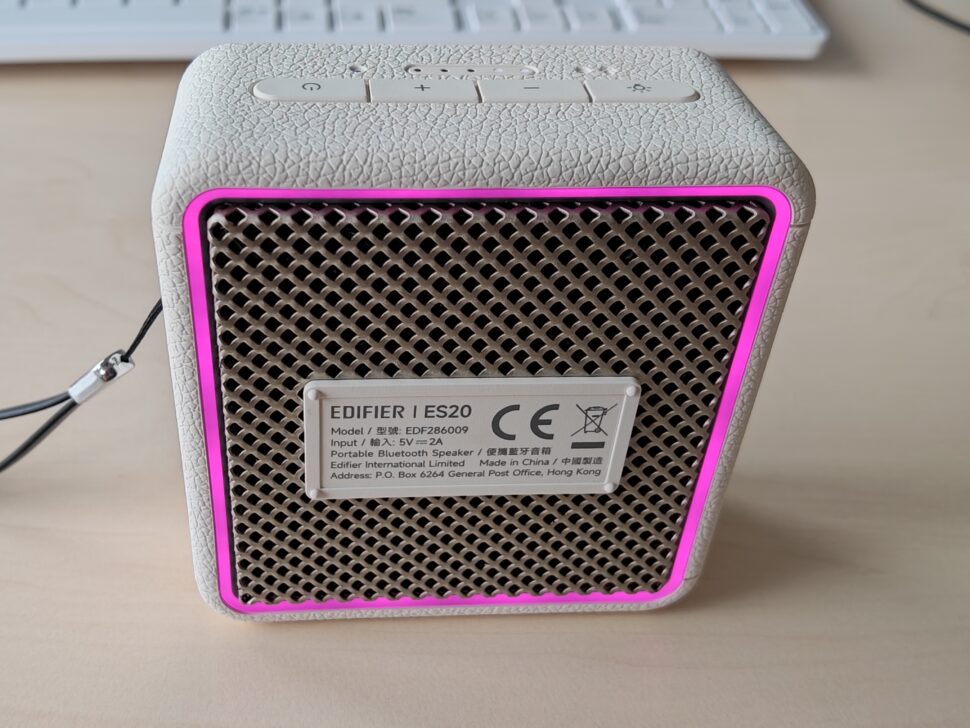 Edifier ES20 Test Design 9