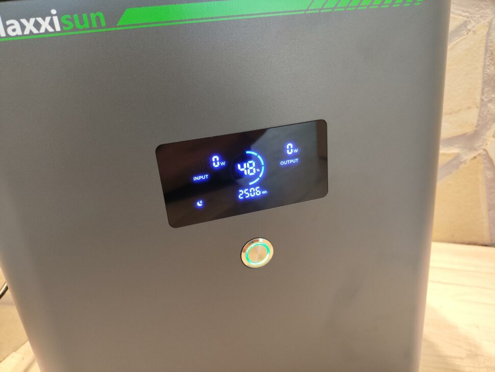 Maxxicharge CCU V2 Display 2