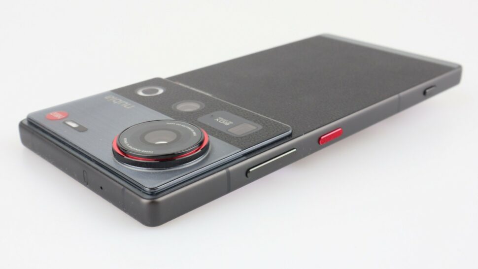Nubia Z70S Ultra Test Design 3