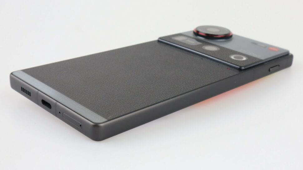 Nubia Z70S Ultra Test Design 4