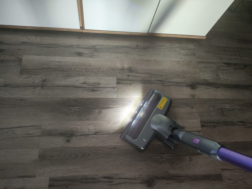 Lubluelu 202 LED