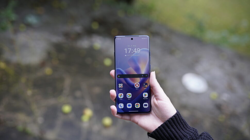 Motorola Edge 60 Pro Banner 6
