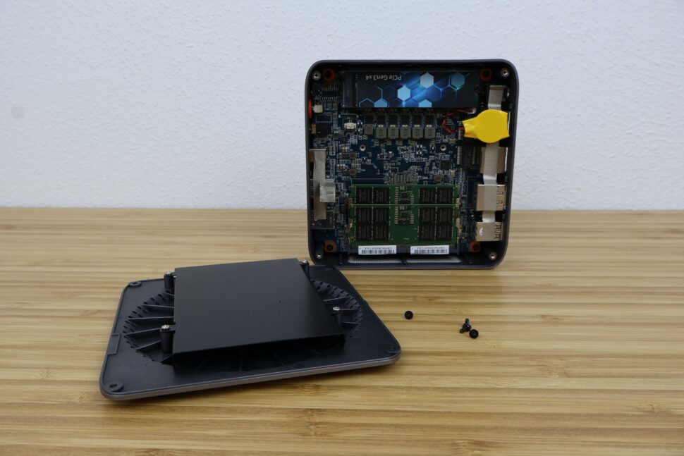 Ninkear M8 Mini PC Speicher erweiterbar 2