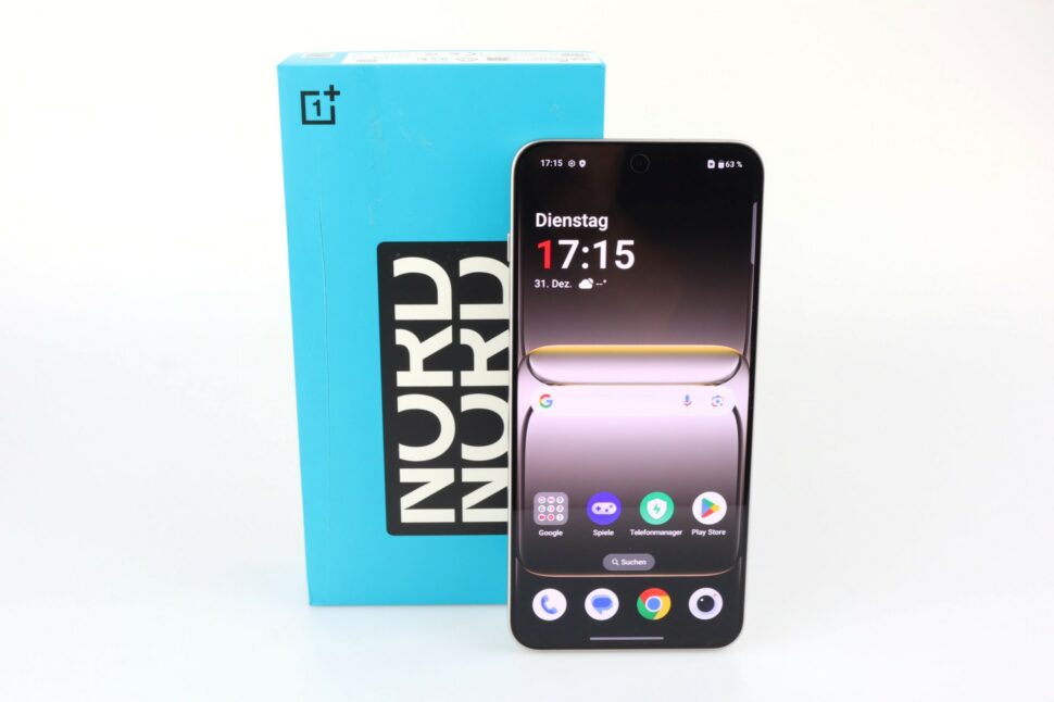 OnePlus Nord 5 Test Head neu