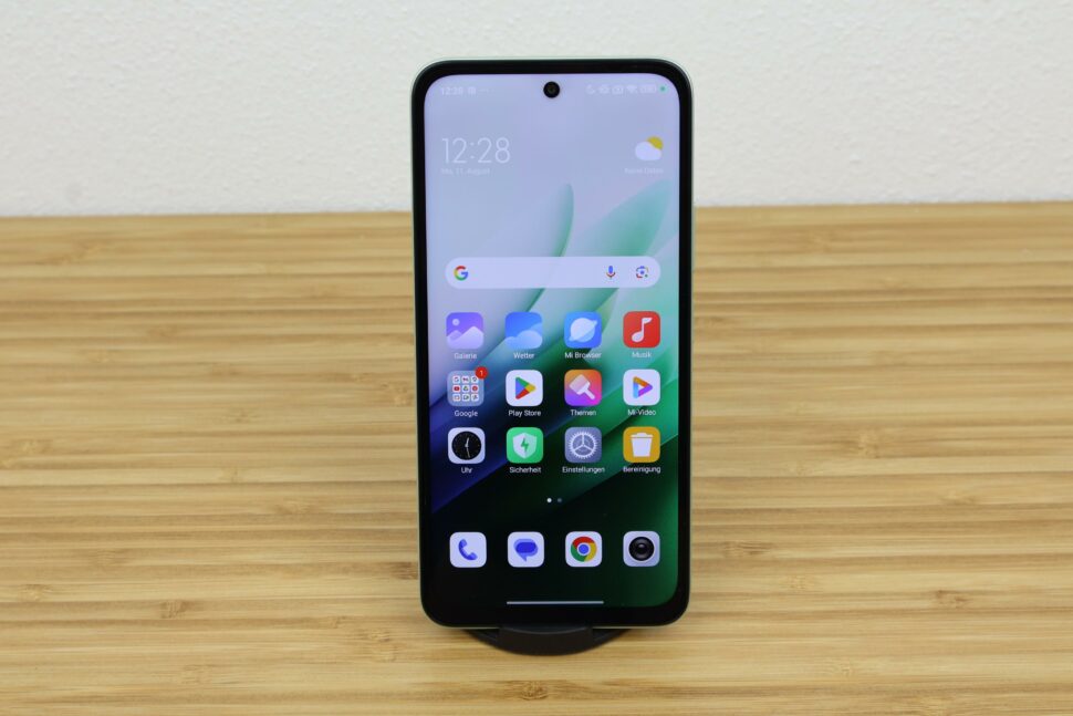 Redmi 15 5G Design 1