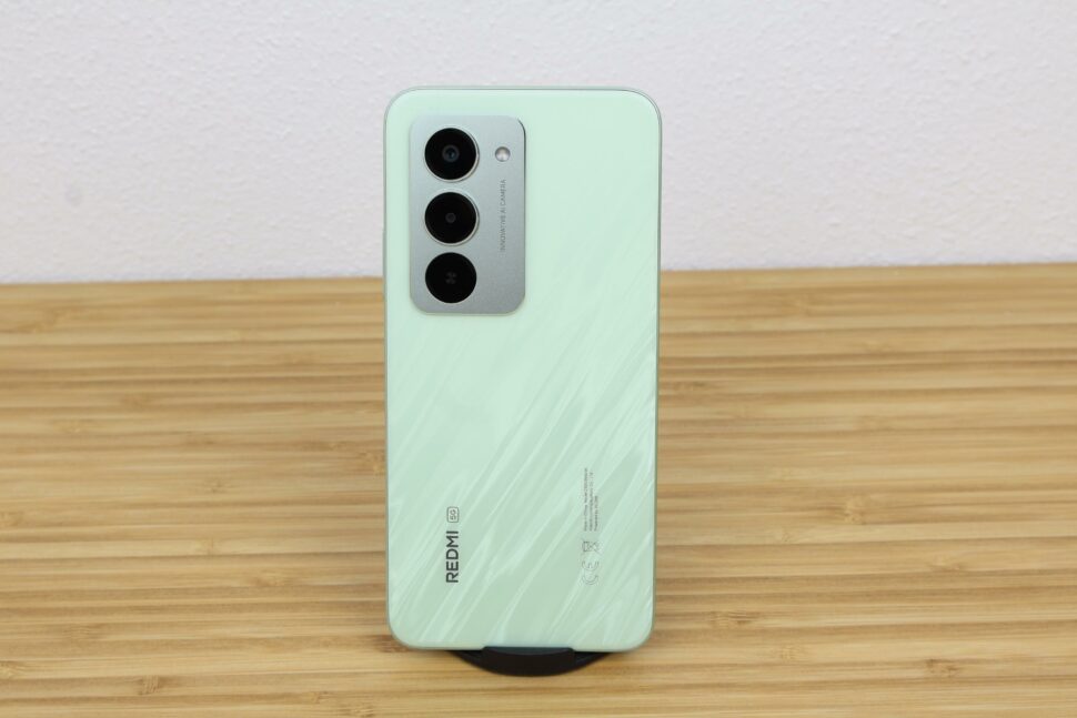 Redmi 15 5G Design 2