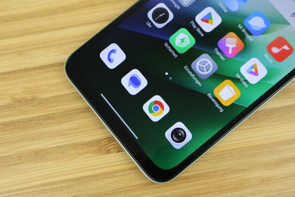 Redmi 15 5G Display Raender 1